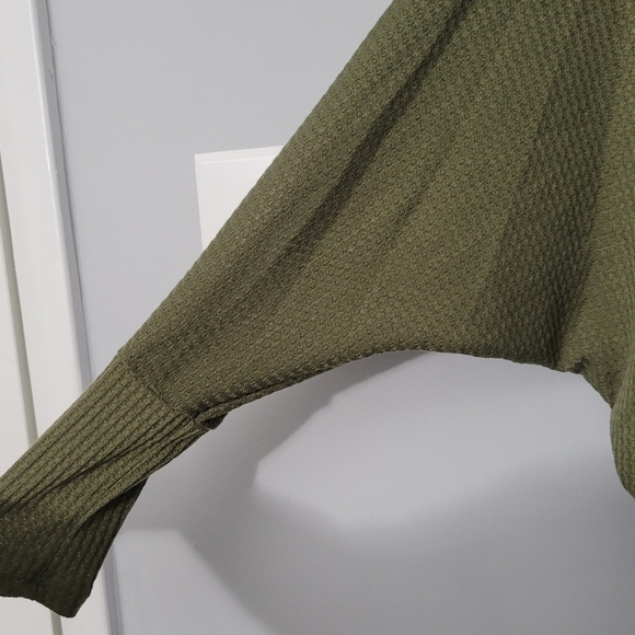Reb. In J. 220 Olive Green Waffle Knit Thermal Top - Picture 5 of 8